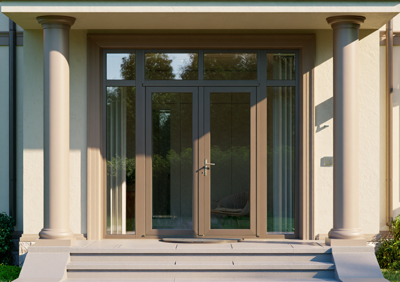 Остекление входной группы в частном доме